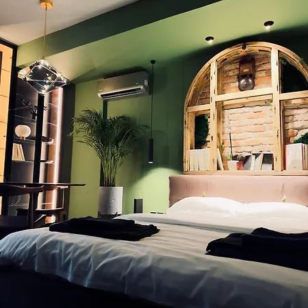 Little Nest - Artitude Apartments-3